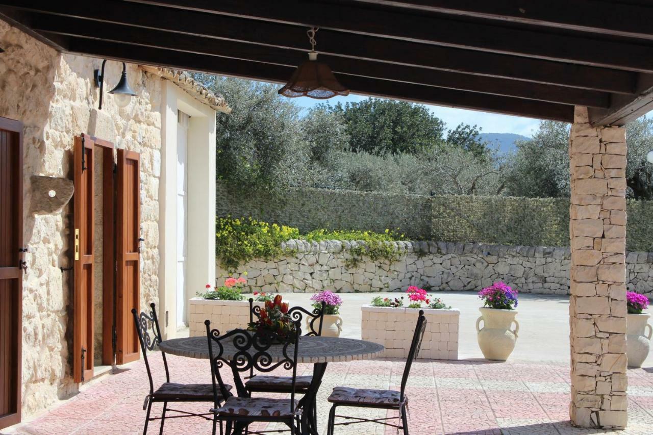 Villa Clara Chiaramonte Gulfi Εξωτερικό φωτογραφία