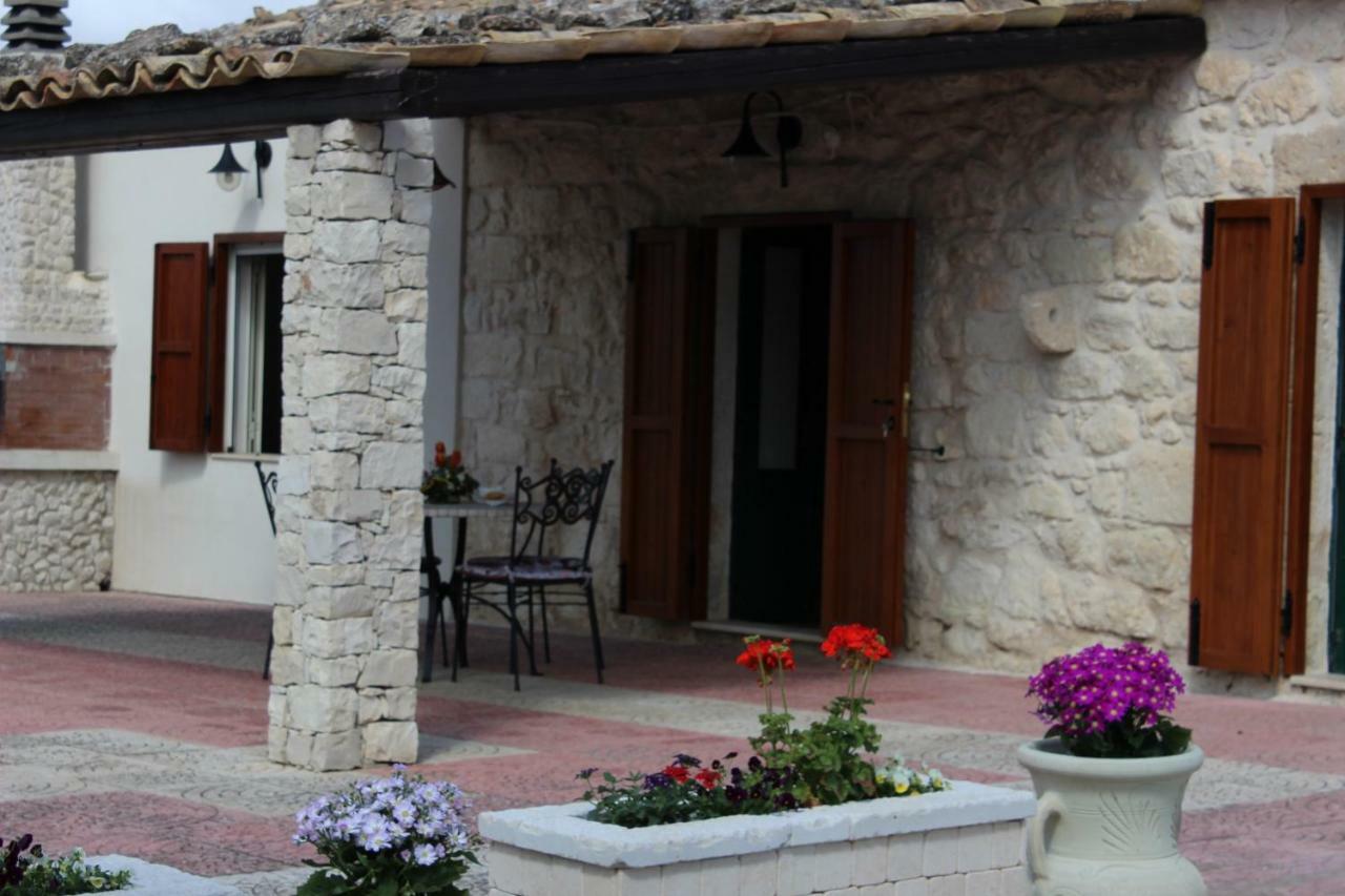 Villa Clara Chiaramonte Gulfi Εξωτερικό φωτογραφία